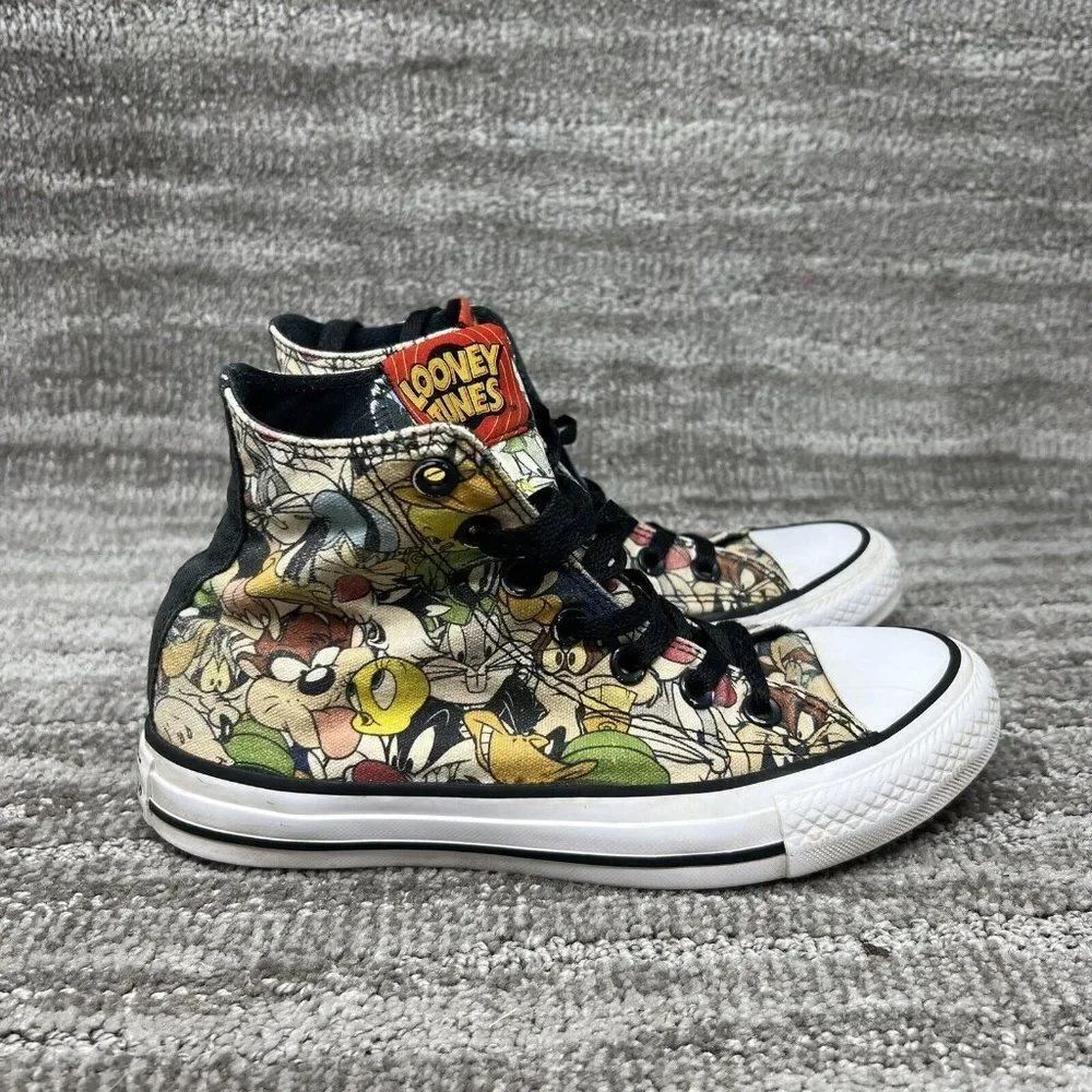 Converse Chuck Taylor All Star Hi Looney Tunes Sneaker Multi Print Womens Size 6